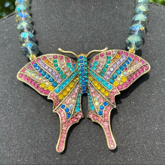Heidi Daus Dazzling Crystal Butterfly Necklace - Picture 4 of 15
